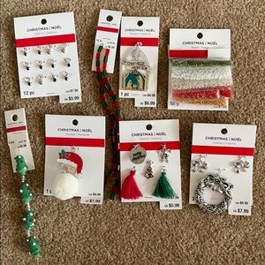 Christmas jewelry/ charm bundle